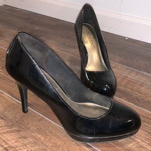 Christan Siriano- black pumps size 9: 3” heel